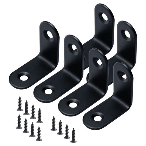 small right angle brackets